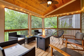 Sweetgum by AvantStay Black Mountain Retreat w Covered Deck